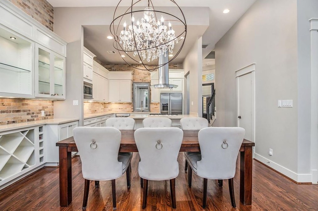 809 Knox St, Houston TX  77088-7931 exterior