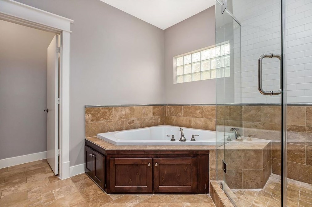 809 Knox St, Houston TX  77088-7931 exterior