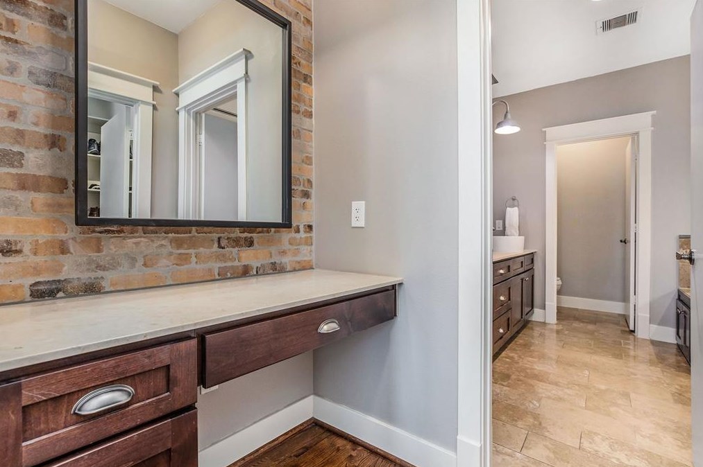 809 Knox St, Houston TX  77088-7931 exterior