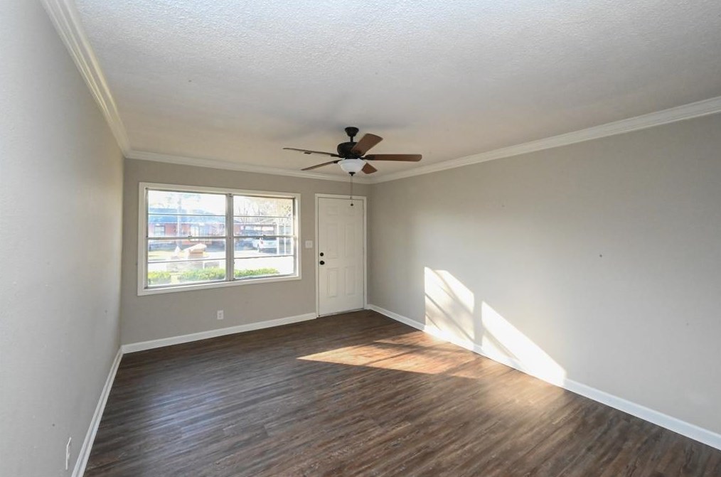 1411 Laskey St, Houston, TX 77034