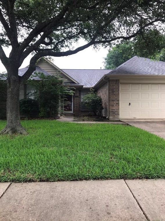 2917 Kensington Park, Pearland, TX 77581