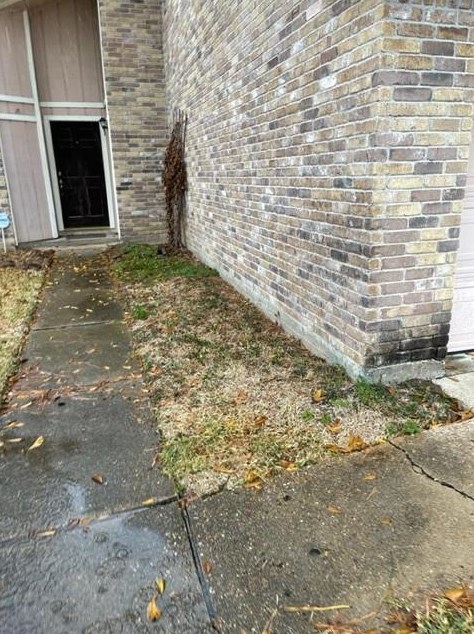 10530 Rippling Fields Dr, Houston, TX 77064-4298