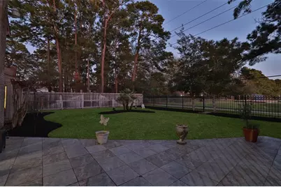 8011 Beaufort Drive, Spring, TX 77379 - Photo 34