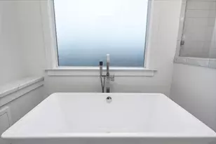 208 Aurora St, Houston, TX 77008 - Photo 40