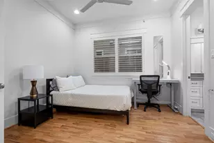 208 Aurora St, Houston, TX 77008 - Photo 14