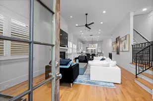 208 Aurora St, Houston, TX 77008 - Photo 28