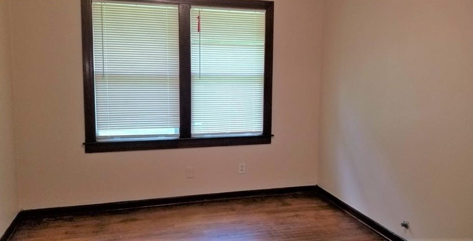 1103 Brooks Ave, Richmond, TX 77471