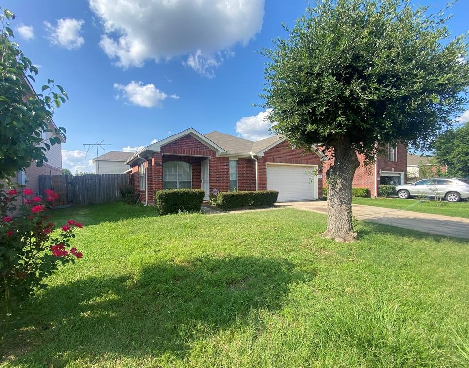 13123 Woodvine Trl, Houston, TX 77072-2280