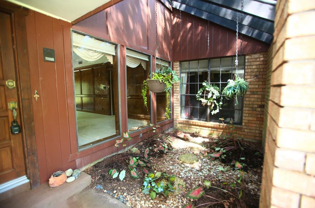 103 Sequoia St, Richwood, TX 77566-6013