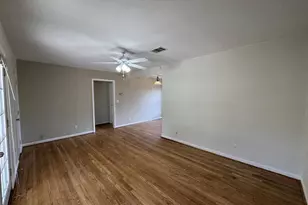 216 Gale St, Houston, TX 77009 - Photo 4