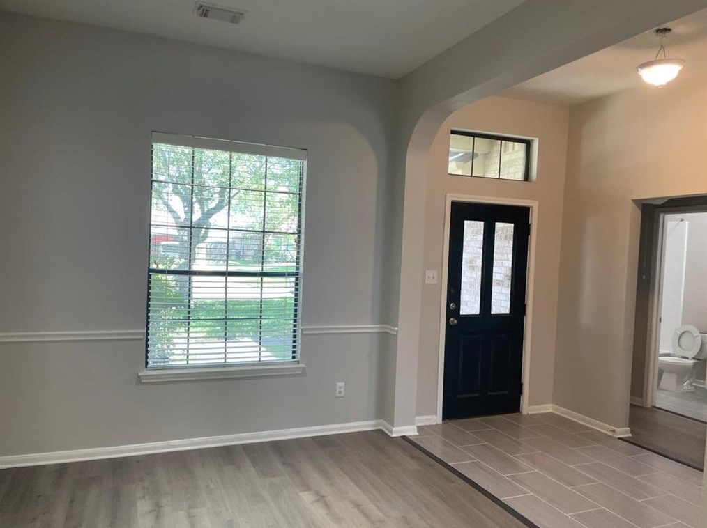 301 Cedar Branch Dr, League City, TX 77573