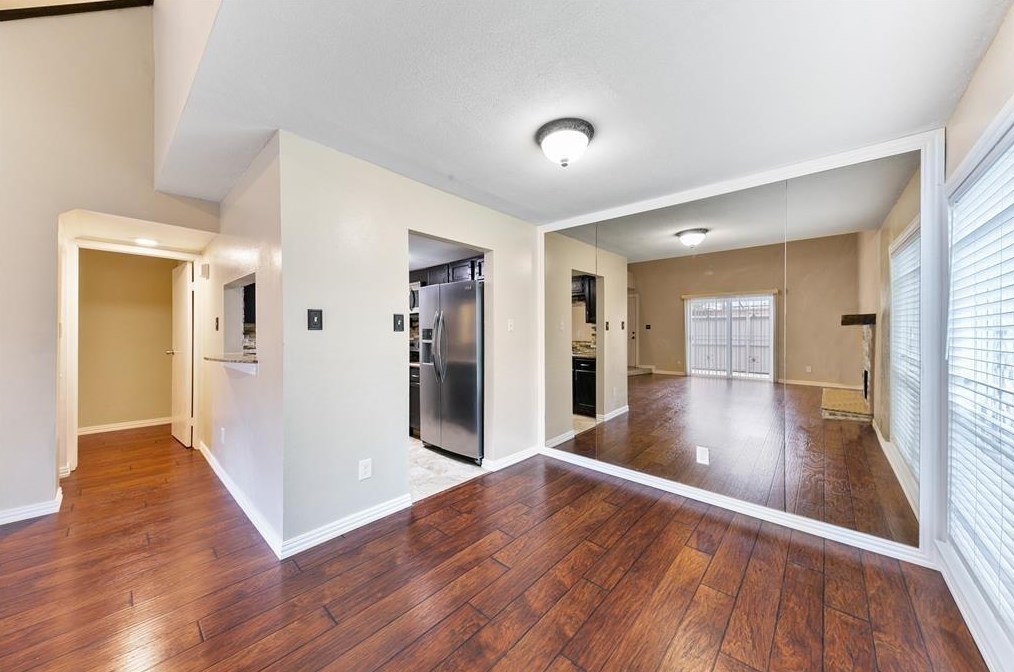 9475 Pagewood Ln, Houston TX  77063-5354 exterior