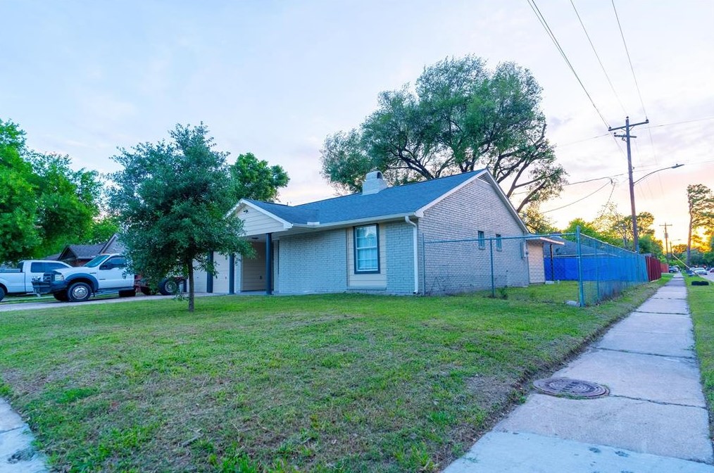 14843 Estrellita Dr, Houston, TX 77060-5004