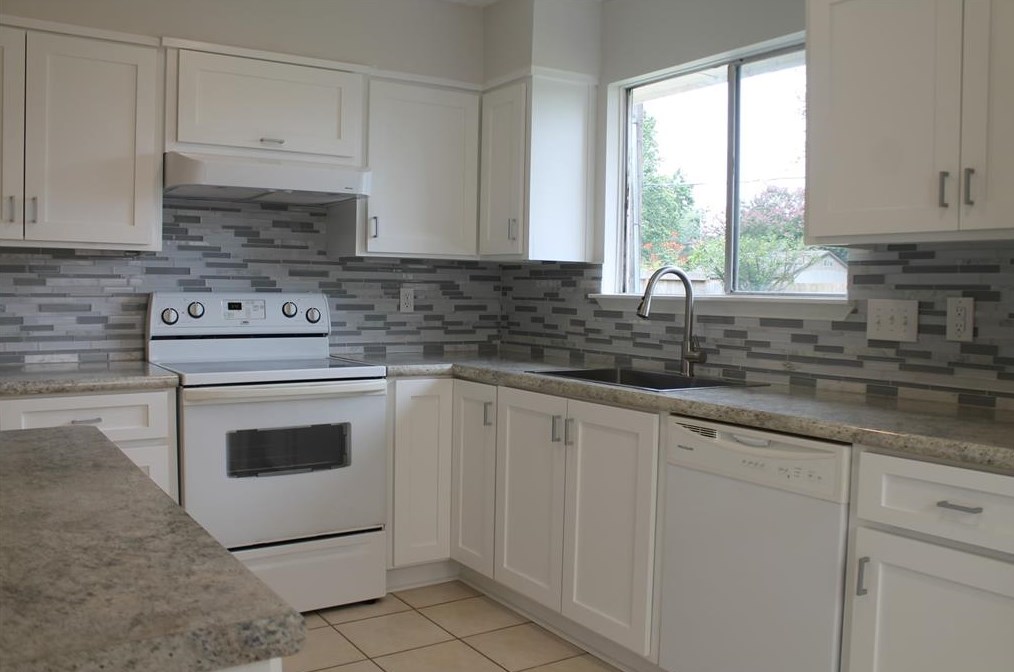 4610 Temple Bell Dr, Spring TX  77388-2818 exterior