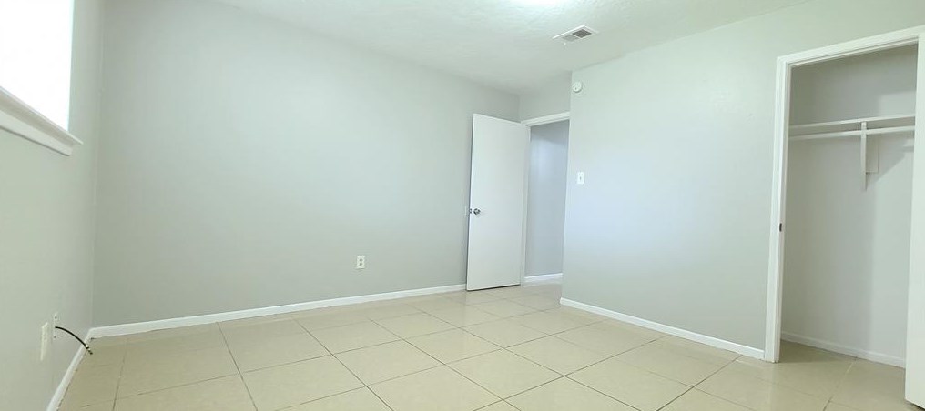 12031 Cliffgate Dr, Houston TX  77072-4009 exterior