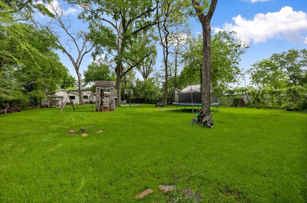 815 Curtin St, Houston TX  77018-4139 exterior