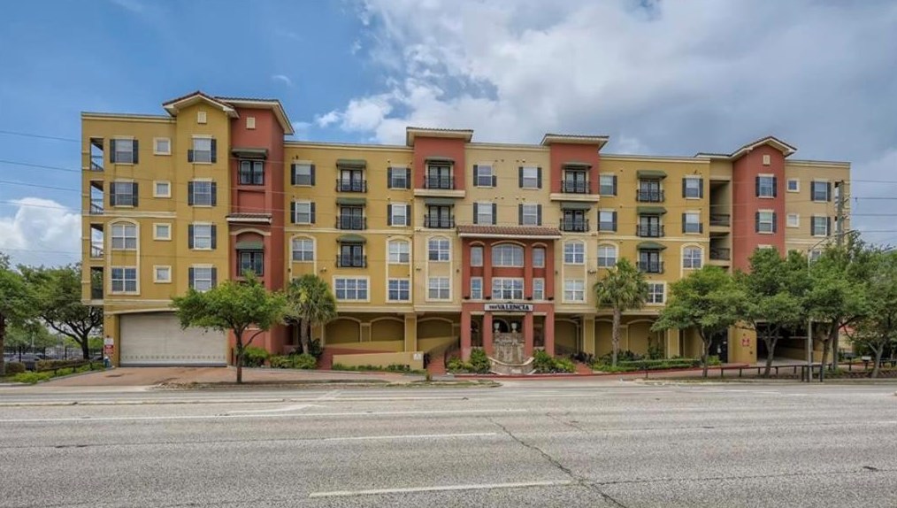 1711 Old Spanish Trl, Houston TX  77054-1925 exterior