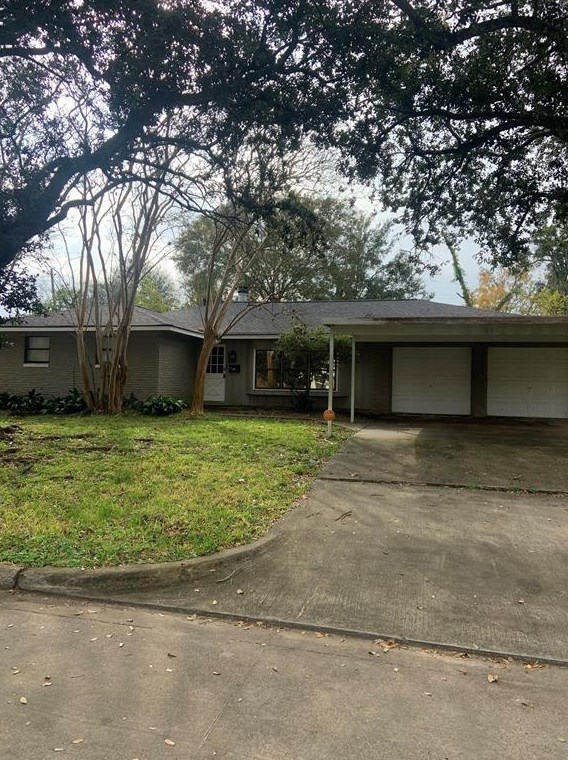 1005 Fleetwood St, Baytown, TX 77520