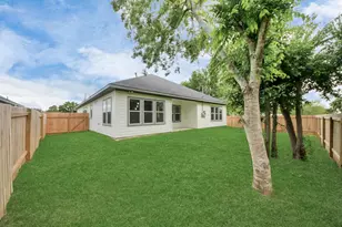 7440 Avenue E, Beasley, TX 77417 - Photo 10