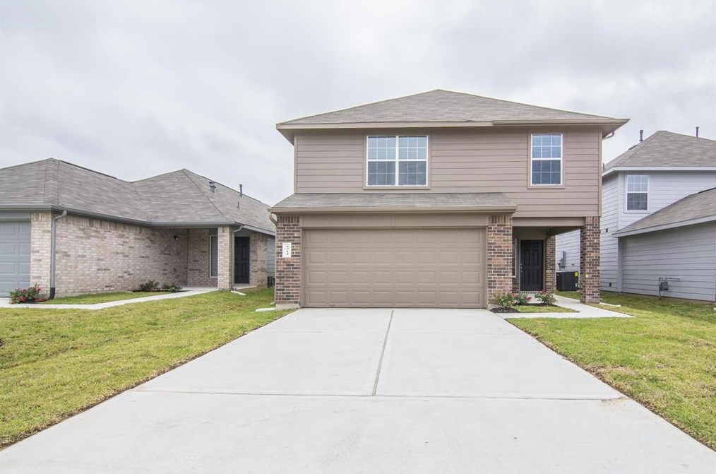 5714 Plantation Forest Dr, Katy, TX 77449-1574