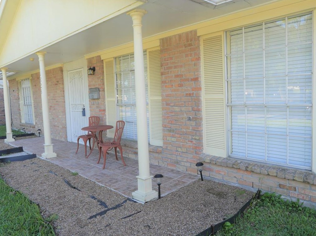 11823 Carvel Ln, Houston, TX 77072