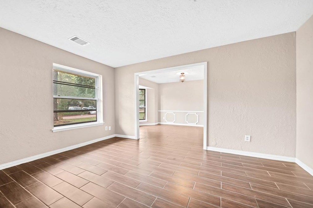339 Evanston St, Houston TX  77015-2318 exterior