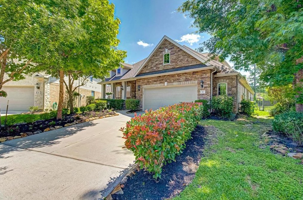 6 Galleta Ct, Spring TX  77389-2404 exterior