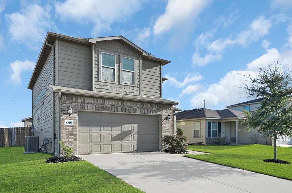 6739 Atlasridge Dr, Houston, TX 77048-5621