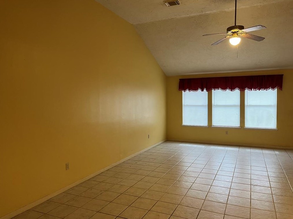11043 Springsong Dr, Houston, TX 77064