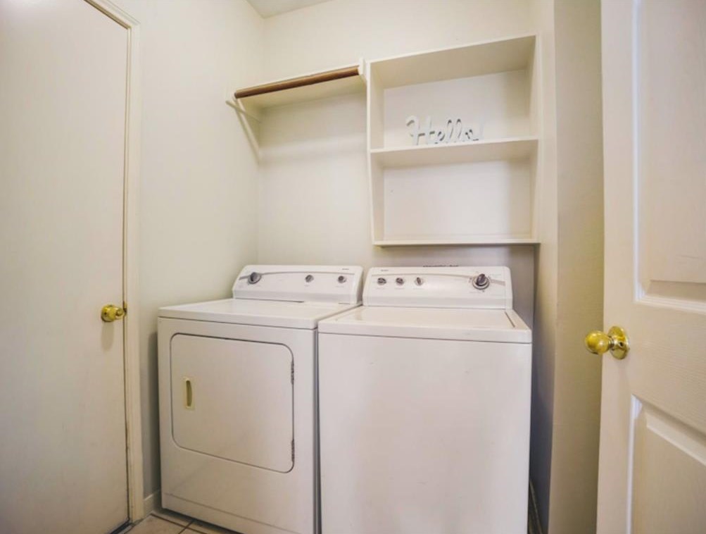 8931 Aber Trl Ct, Houston TX  exterior