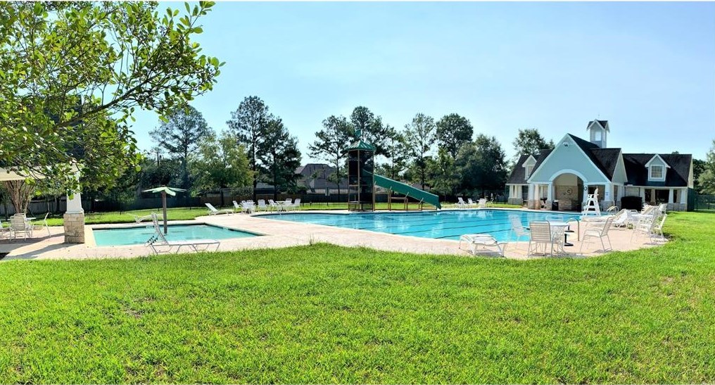 8931 Aber Trl Ct, Houston TX  exterior