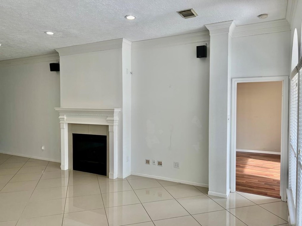 3406 Honey Creek Dr, Sugar Land TX  77478-5204 exterior