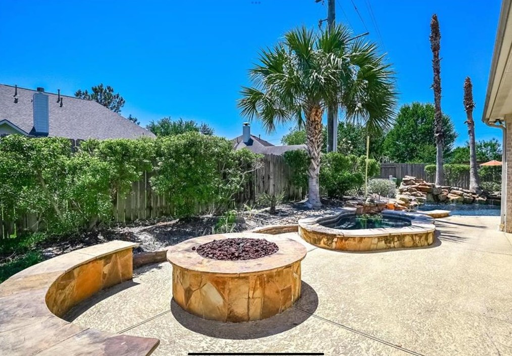 25623 Wildbrook Xing Ln, Katy, TX 77494