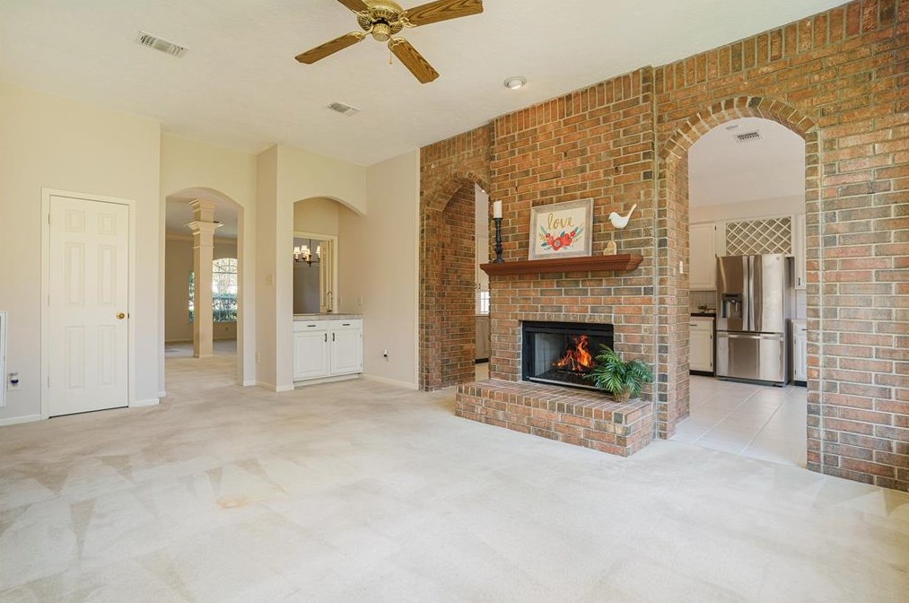 806 Orchard Peak Ct, Houston TX  77062-2167 exterior