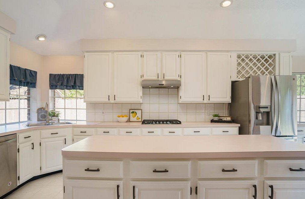 806 Orchard Peak Ct, Houston TX  77062-2167 exterior