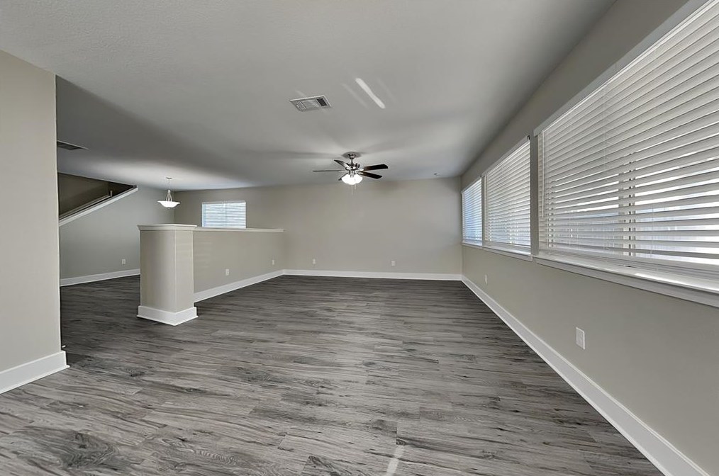 423 Laurel Pine Dr, Humble, TX 77339