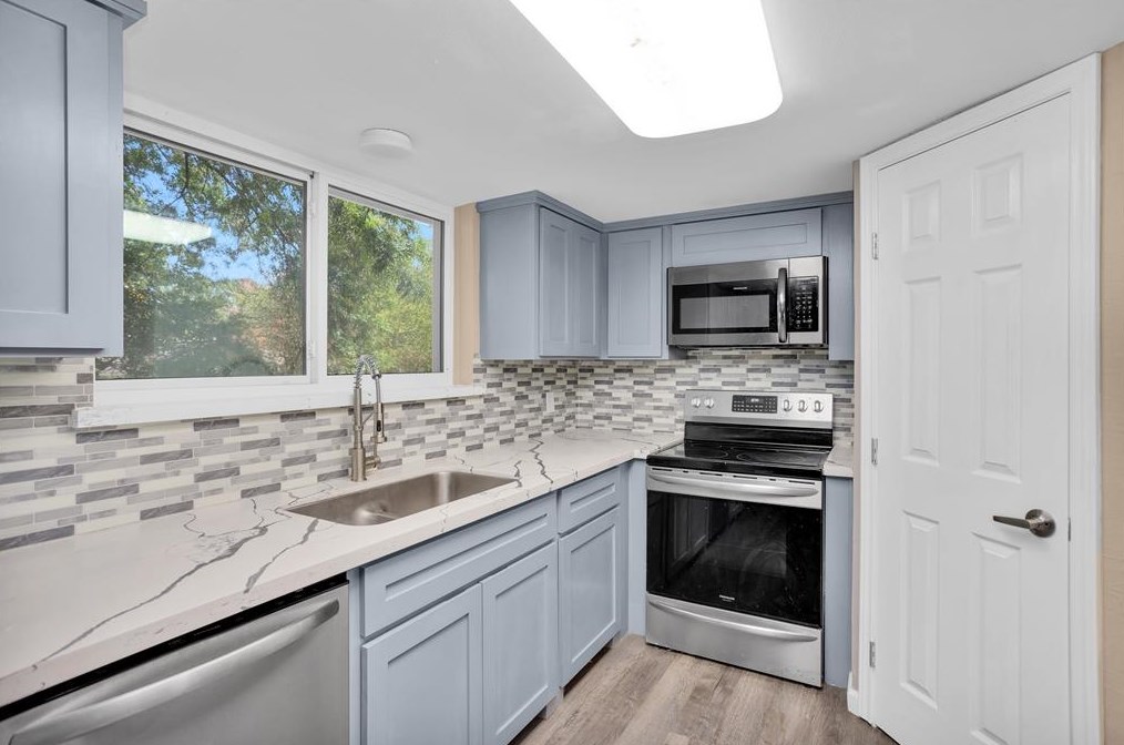 10022 Pr Mist, Houston TX  exterior