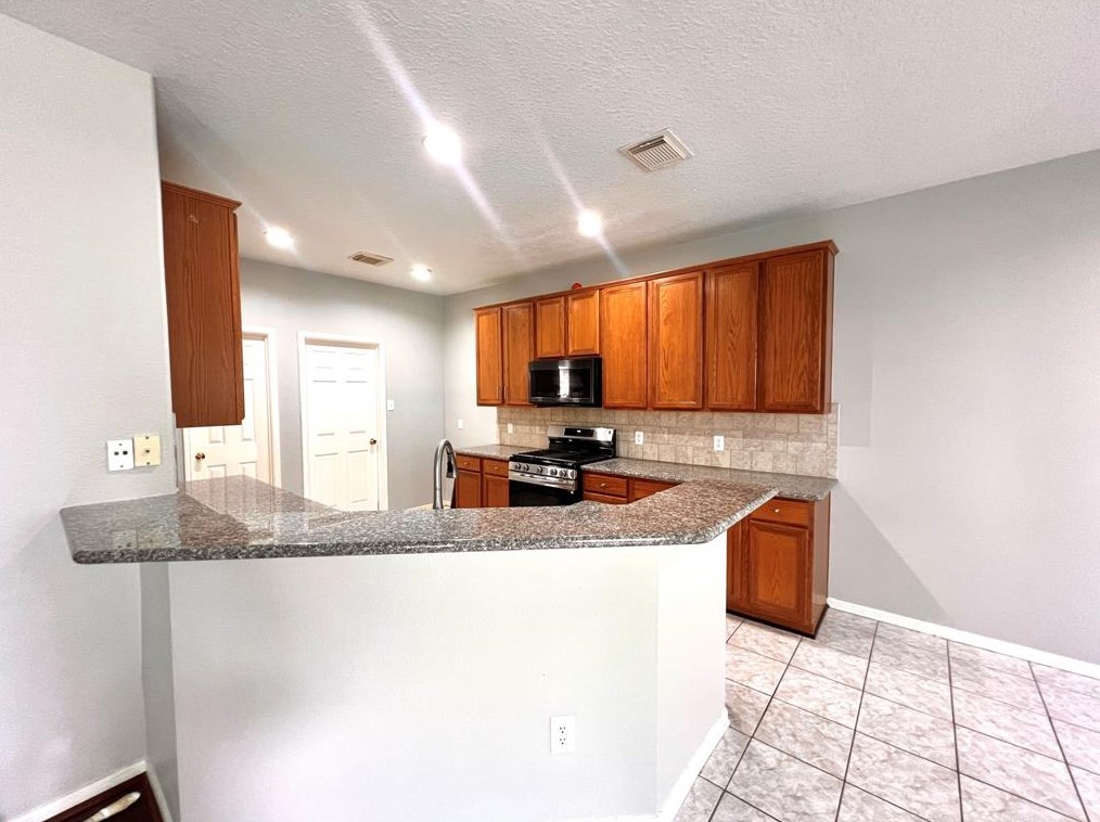16622 Spring Glade Dr, Cypress TX  77429-6928 exterior