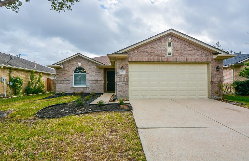 14618 Rochelle Ct, Cypress, TX 77429