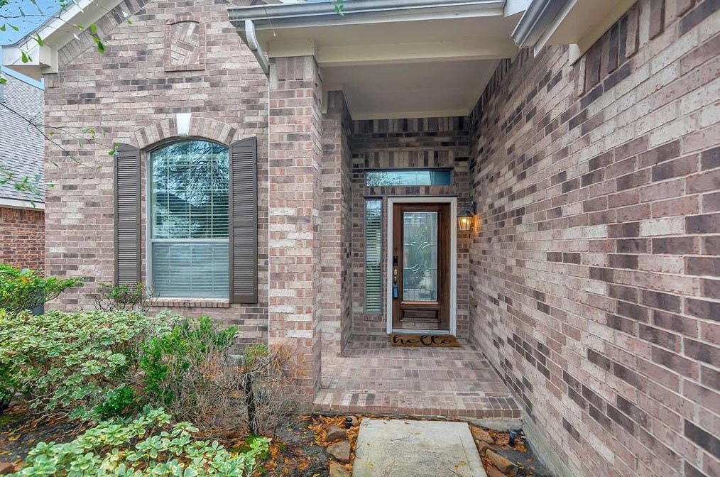 10 Lasting Spring Cir, Spring, TX 77389-4307