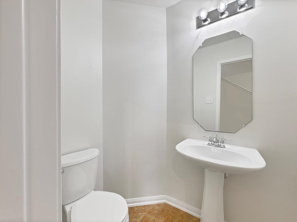 1822 Rock Rdg Dr, Houston TX  exterior