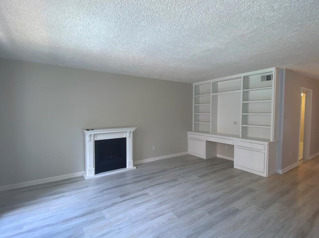 529 Post Oak Ln, Houston TX  77024-4626 exterior