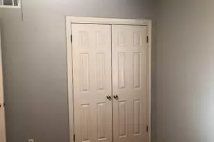 9626 Long Branch Ln, Houston, TX 77055 - Photo 16