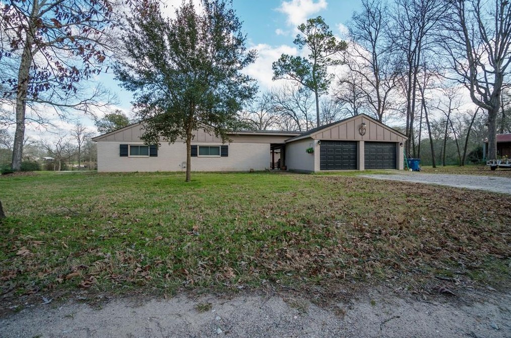 12708 Nicholson Rd, Conroe, TX 77303
