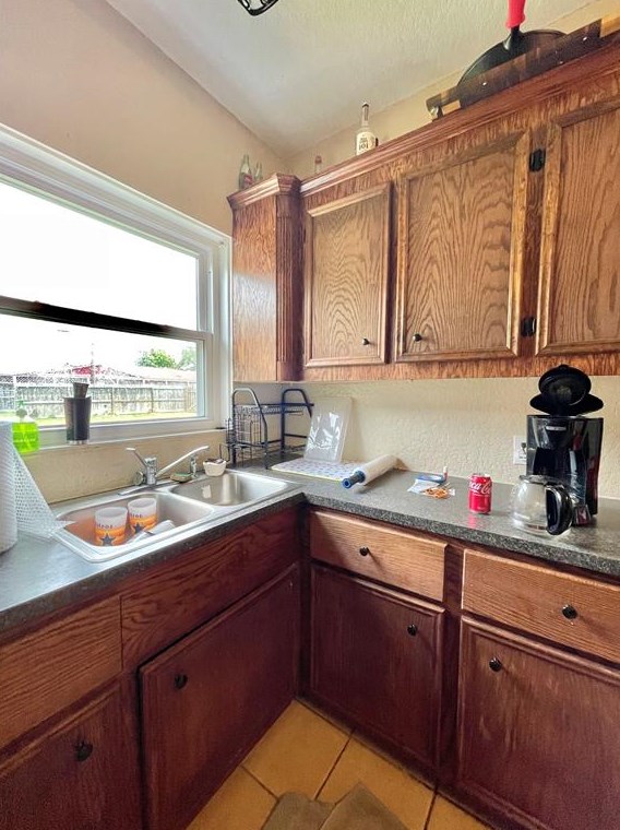 1422 Broad St, Jones Creek TX  77541-5734 exterior