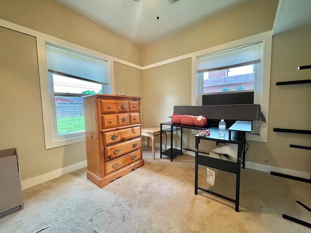 1422 Broad St, Jones Creek TX  77541-5734 exterior