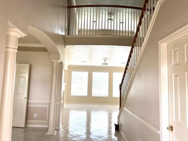 2423 Piney Woods Dr, Pearland, TX 77581-5853