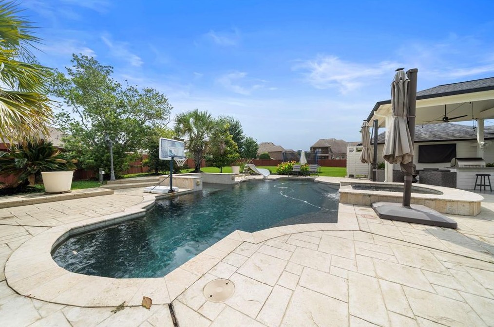 12202 Sienna Rosa, Houston TX 77041-6077 exterior