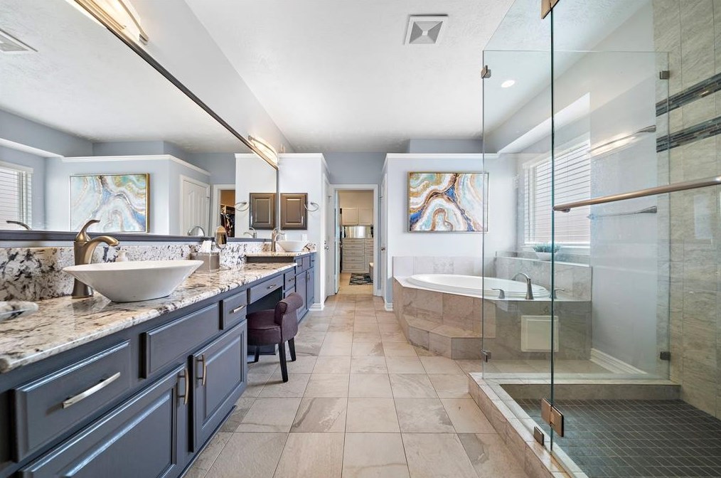 12202 Sienna Rosa, Houston TX 77041-6077 exterior