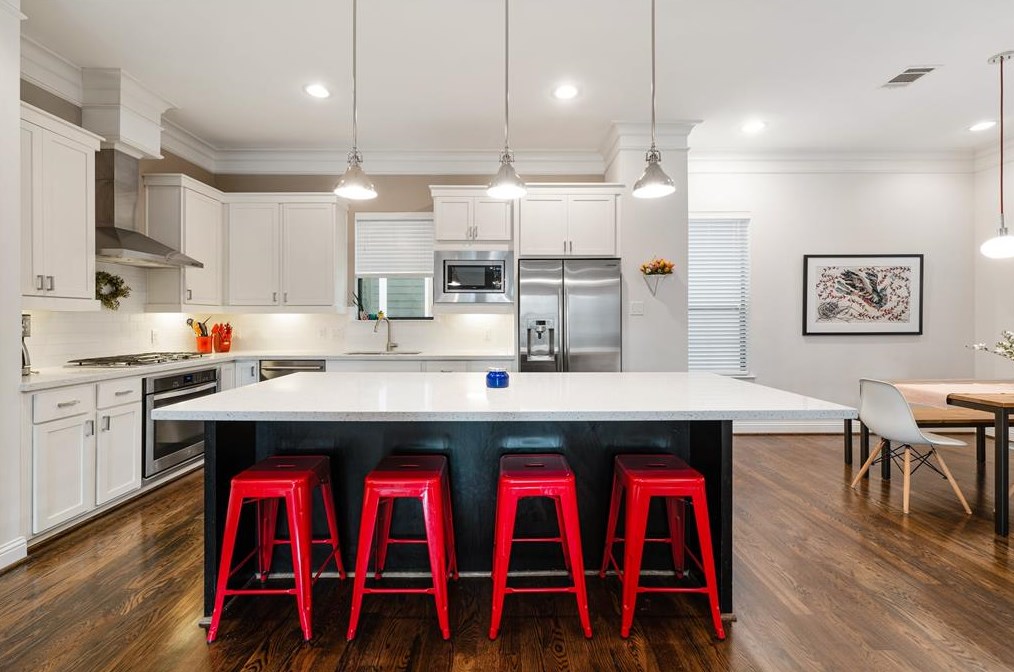 1512 Johnson St, Houston TX 77007-2916 exterior